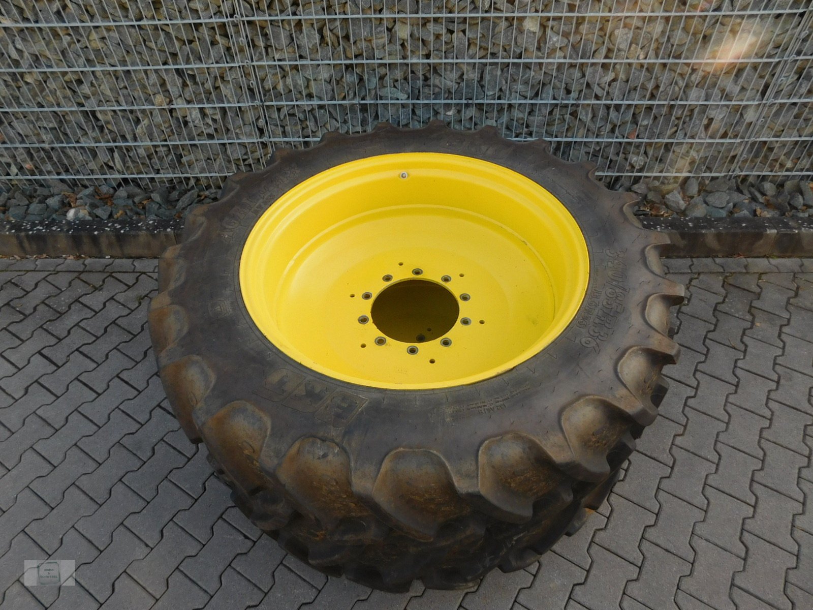 Sonstige Räder & Reifen & Felgen typu GKN 340/85R36 BKT, Gebrauchtmaschine v Gross-Bieberau (Obrázek 5)