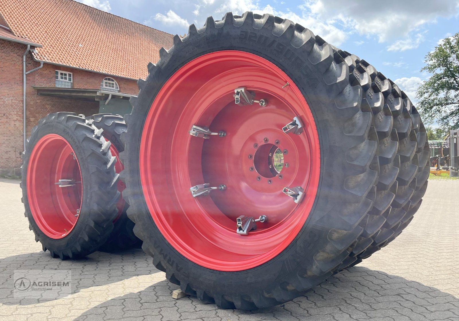 Sonstige Räder & Reifen & Felgen of the type Grasdorf 320/90 R 54, Gebrauchtmaschine in Römstedt (Picture 16)