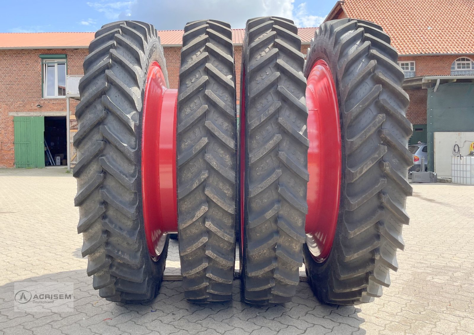 Sonstige Räder & Reifen & Felgen of the type Grasdorf 320/90 R 54, Gebrauchtmaschine in Römstedt (Picture 17)