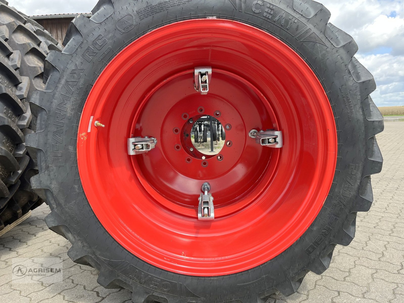 Sonstige Räder & Reifen & Felgen of the type Grasdorf 320/90 R 54, Gebrauchtmaschine in Römstedt (Picture 28)