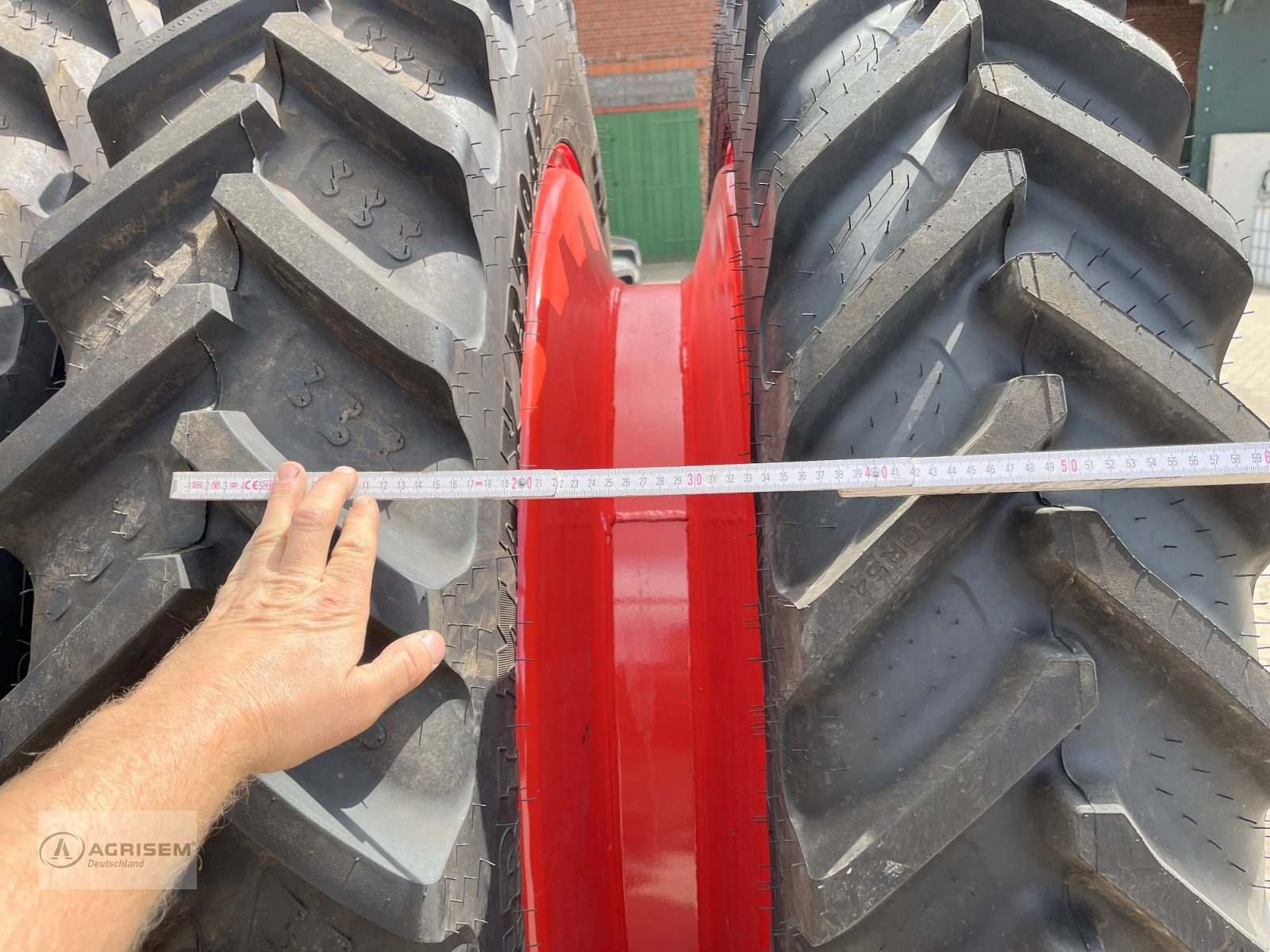 Sonstige Räder & Reifen & Felgen of the type Grasdorf 320/90 R 54, Gebrauchtmaschine in Römstedt (Picture 30)