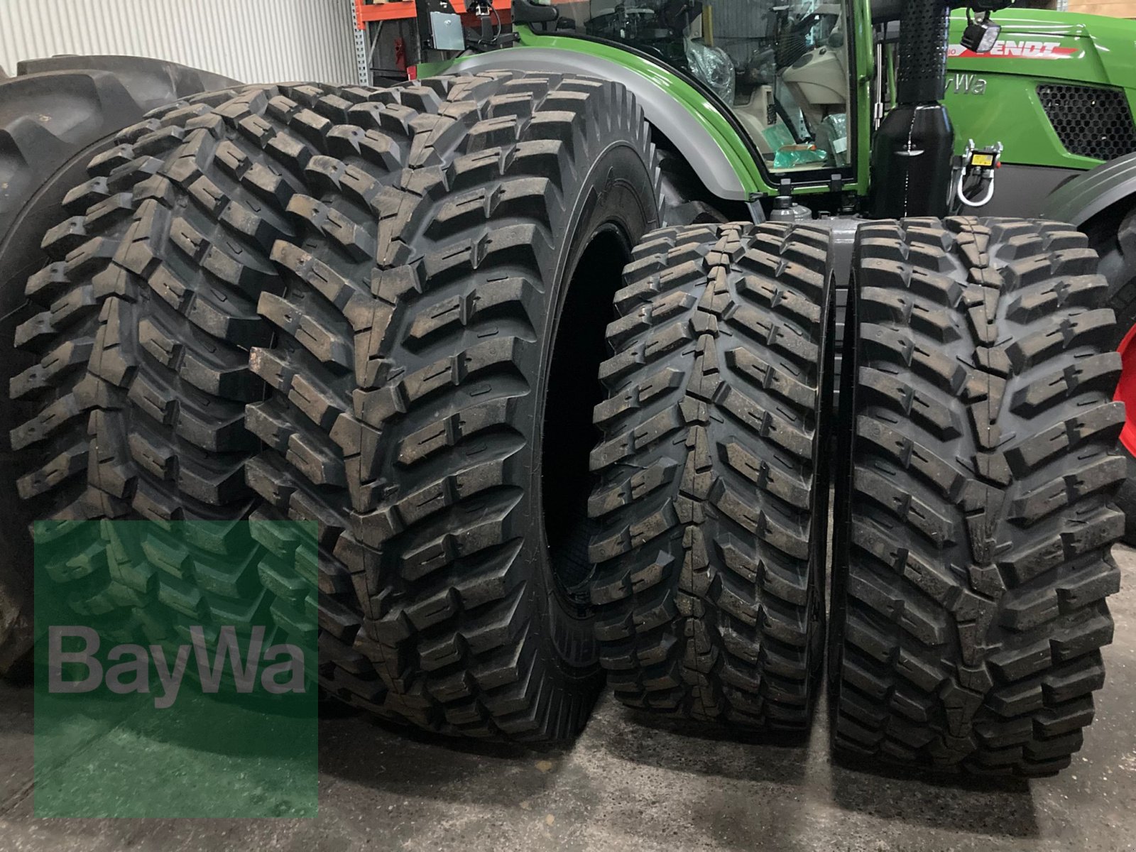 Sonstige Räder & Reifen & Felgen of the type Michelin 650/65R42 + 540/65R30 ROADBIB, Gebrauchtmaschine in Dinkelsbühl (Picture 1)