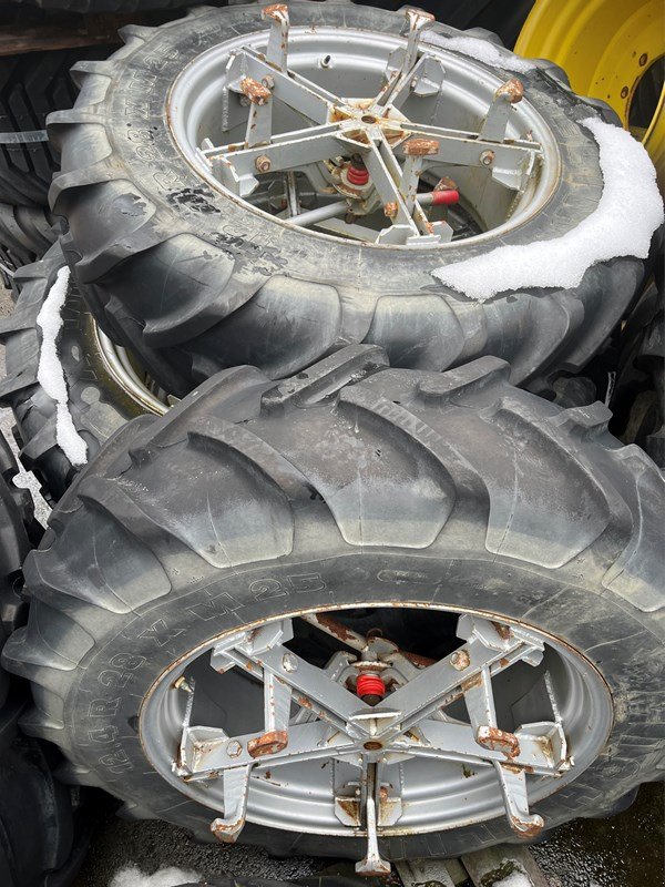 Sonstige Räder & Reifen & Felgen tip Michelin Sonstiges, Gebrauchtmaschine in Courtedoux (Poză 2)