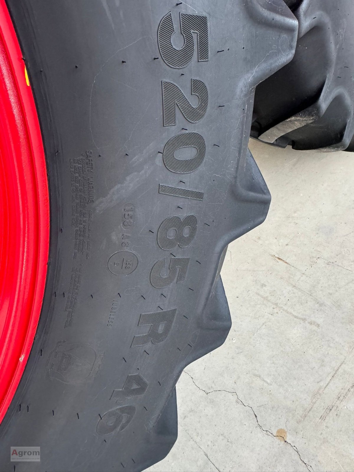 Sonstige Räder & Reifen & Felgen des Typs Mitas 520/85R46, Gebrauchtmaschine in Riedhausen (Bild 4)