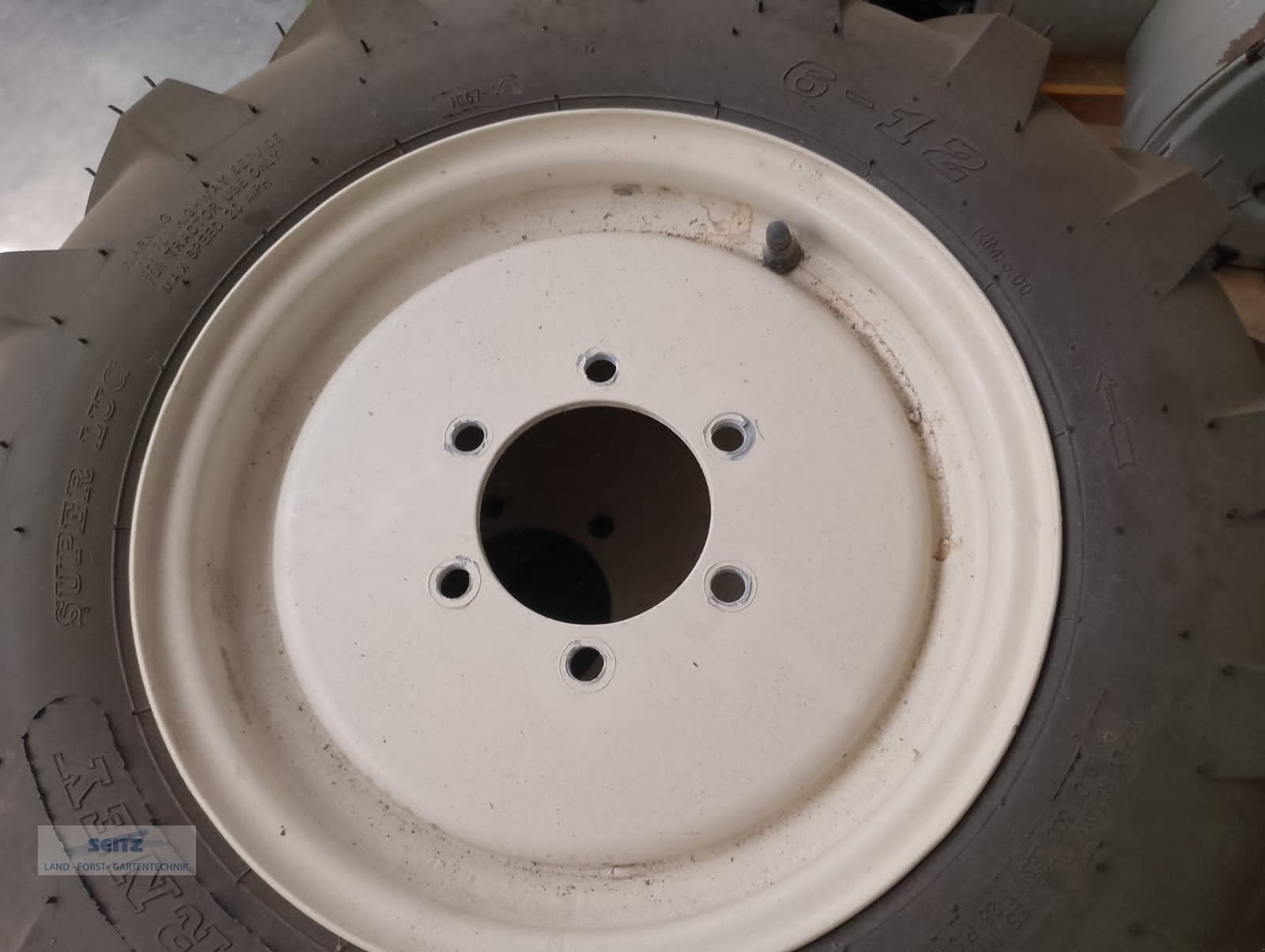 Sonstige Räder & Reifen & Felgen типа New Holland Radsatz Boomer 6-12 & 9,5-16, Gebrauchtmaschine в Lindenfels-Glattbach (Фотография 3)