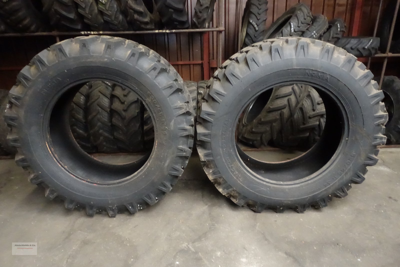 Sonstige Räder & Reifen & Felgen del tipo Nokian 520/70R34 Rasenreifen, Neumaschine In Tapfheim (Immagine 2)