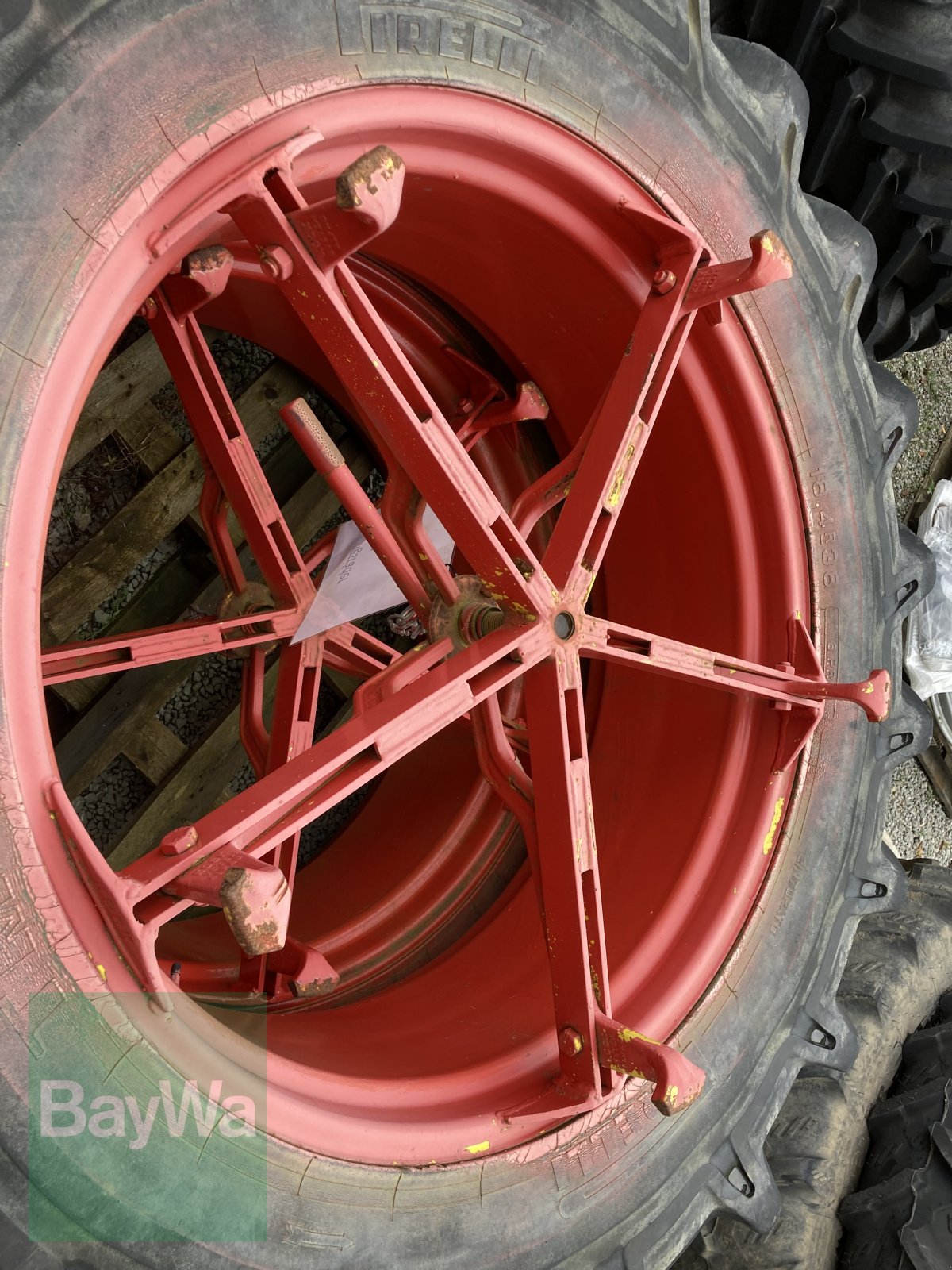 Sonstige Räder & Reifen & Felgen van het type Pirelli 18.4 R38 mit Kock Kupplung, Gebrauchtmaschine in Giebelstadt (Foto 4)