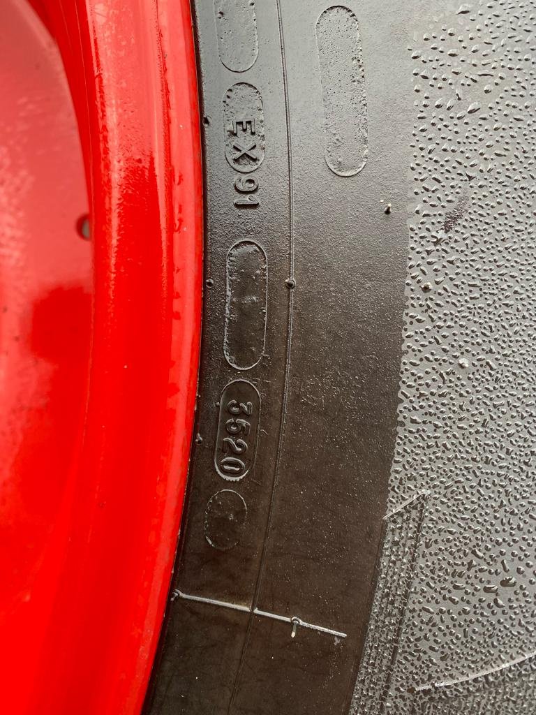 Sonstige Räder & Reifen & Felgen типа Räder Michelin für Fendt 700 Vario 650/75 R38-600/65 R28 MachXbib, Gebrauchtmaschine в Obersfeld (Фотография 3)