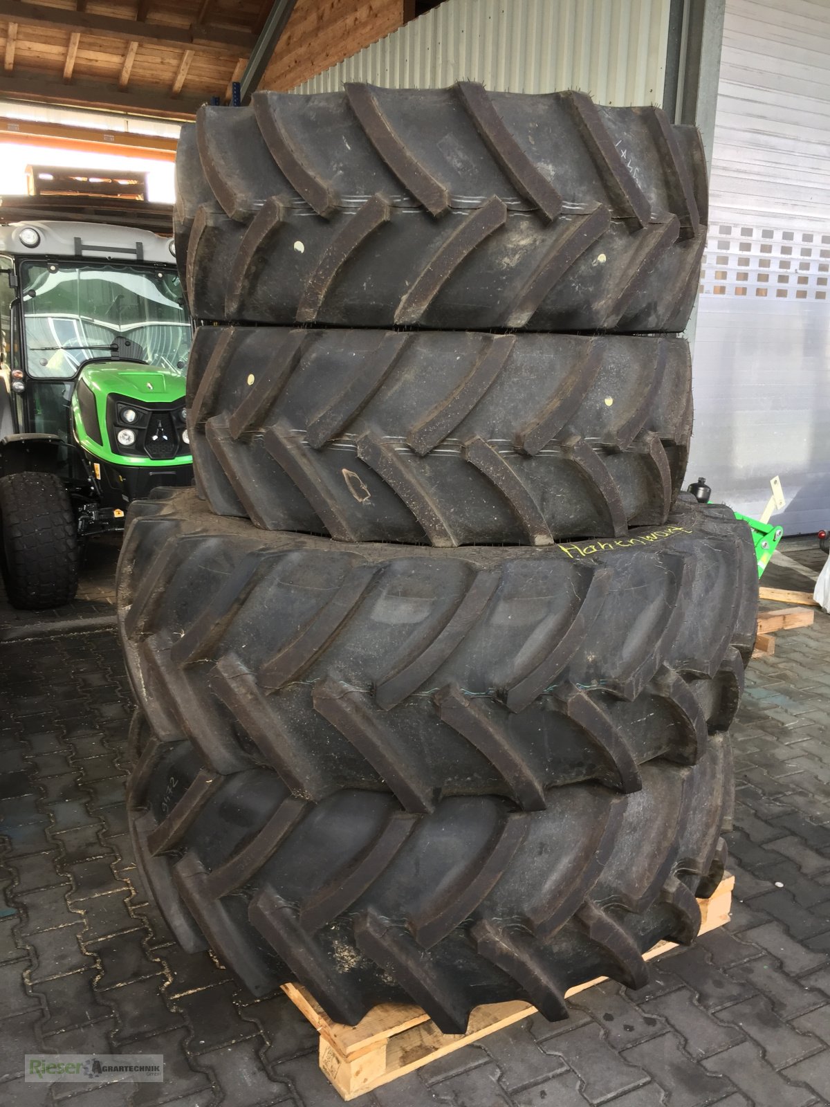 Sonstige Räder & Reifen & Felgen des Typs Reifen Verschiedene Räder in verschiedenen Größen und Ausführungen, Gebrauchtmaschine in Nördlingen (Bild 1)