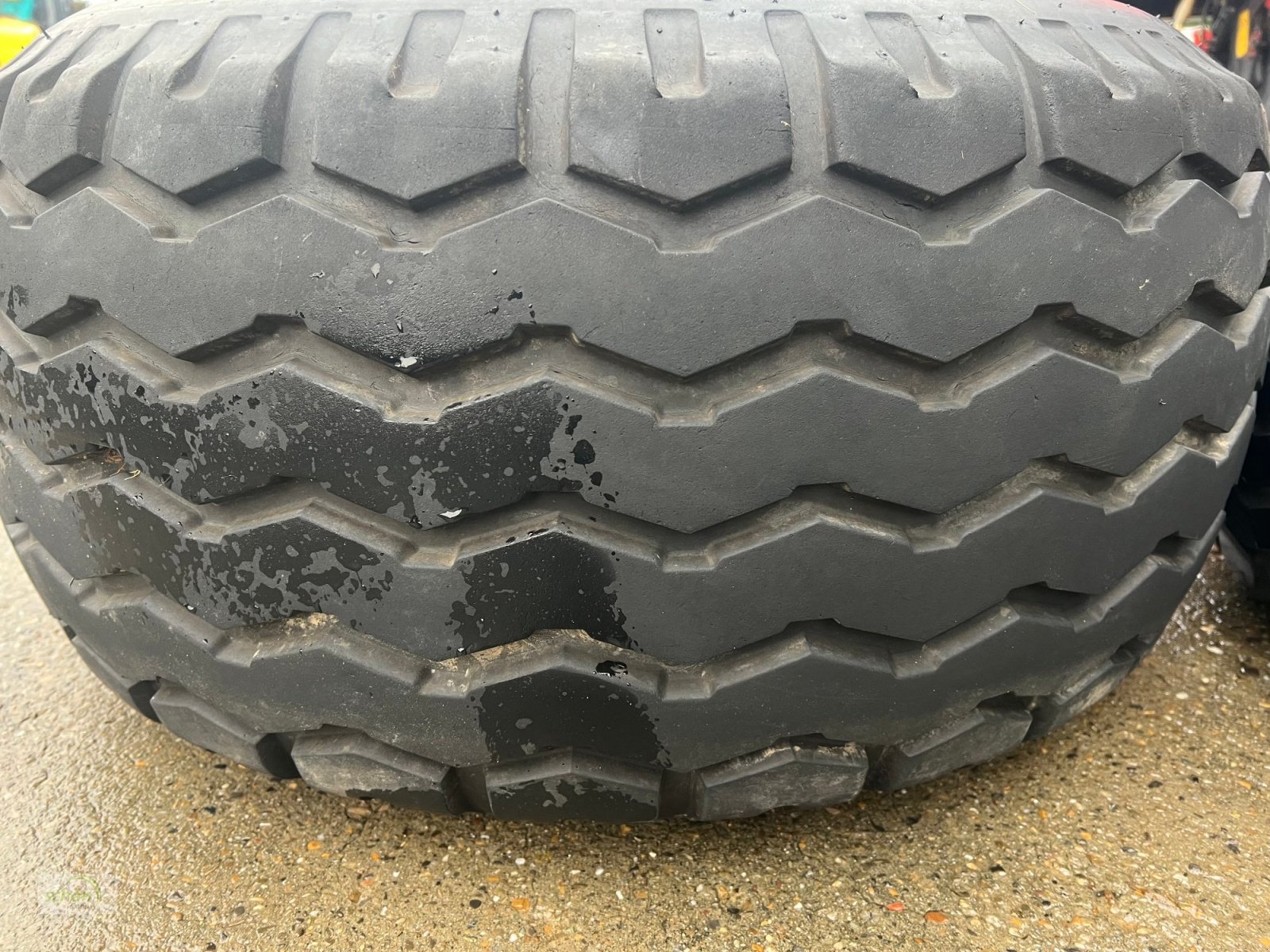 Sonstige Räder & Reifen & Felgen типа Sonstige 2 Kompletträder mit Reifen 15.0/55-17 auf 6-Loch ET45 !! Felgen, Gebrauchtmaschine в Burgrieden (Фотография 8)