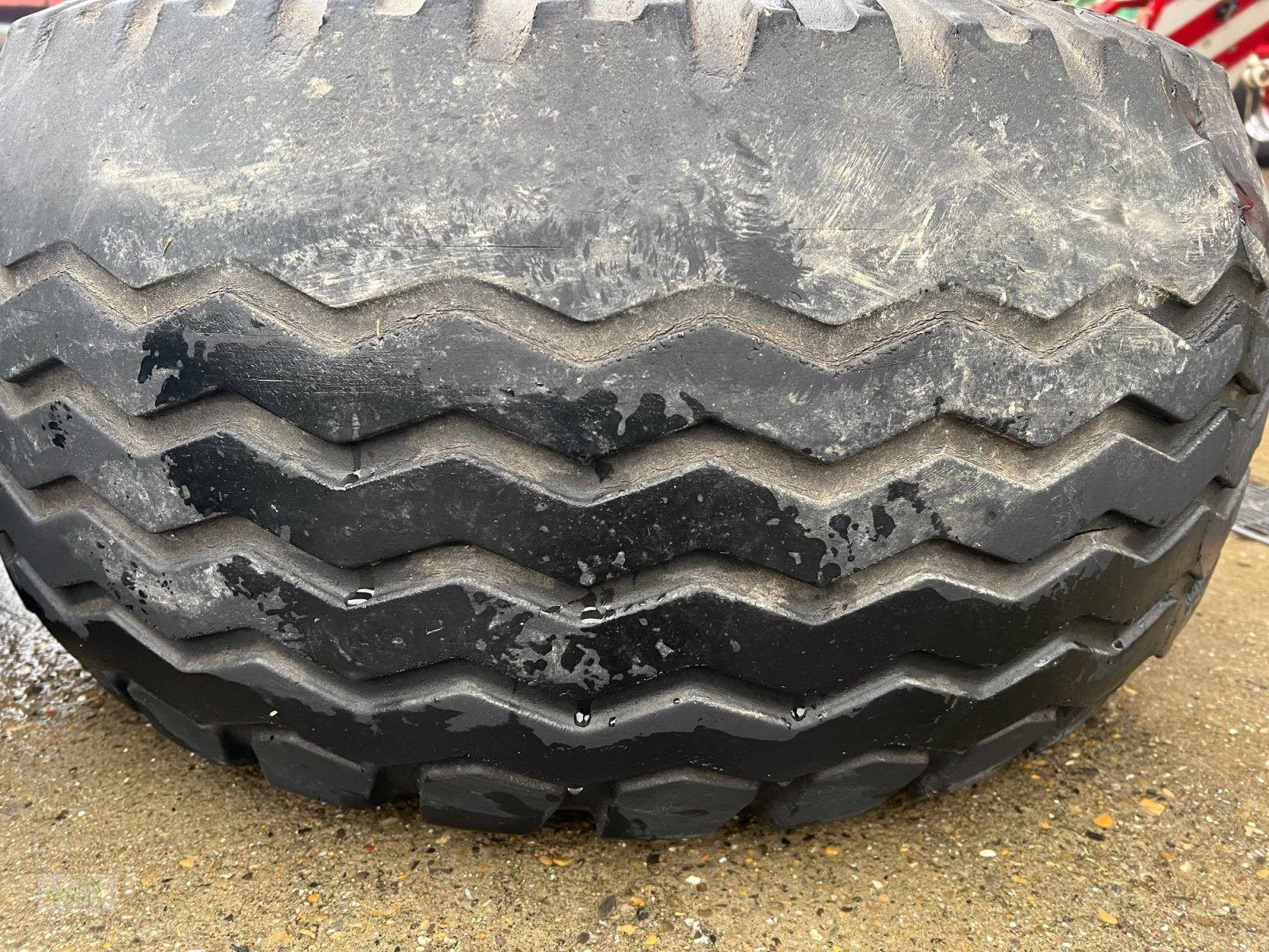 Sonstige Räder & Reifen & Felgen типа Sonstige 2 Kompletträder mit Reifen 15.0/55-17 auf 6-Loch ET45 !! Felgen, Gebrauchtmaschine в Burgrieden (Фотография 9)