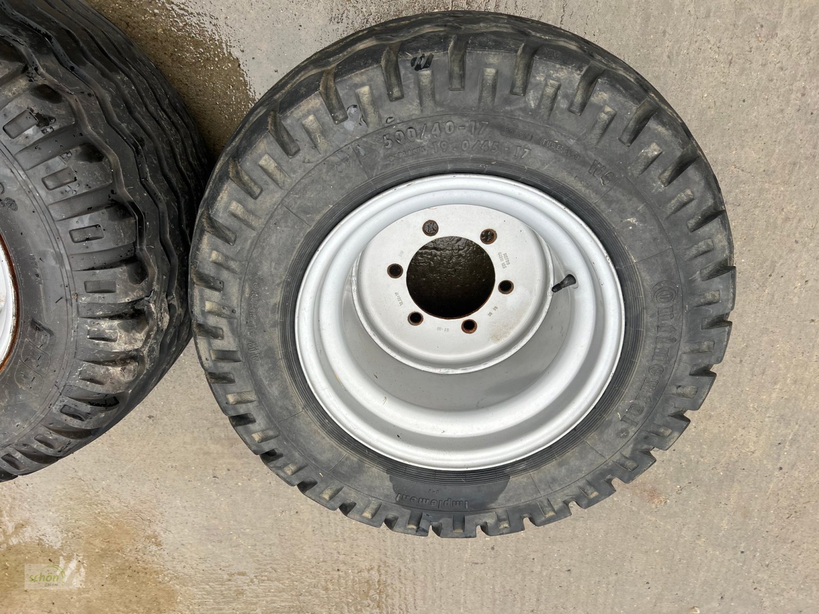 Sonstige Räder & Reifen & Felgen типа Sonstige 2 Kompletträder mit Reifen 19.0/45-17 auf 6-Loch ET-35 !! Felgen, Gebrauchtmaschine в Burgrieden (Фотография 3)