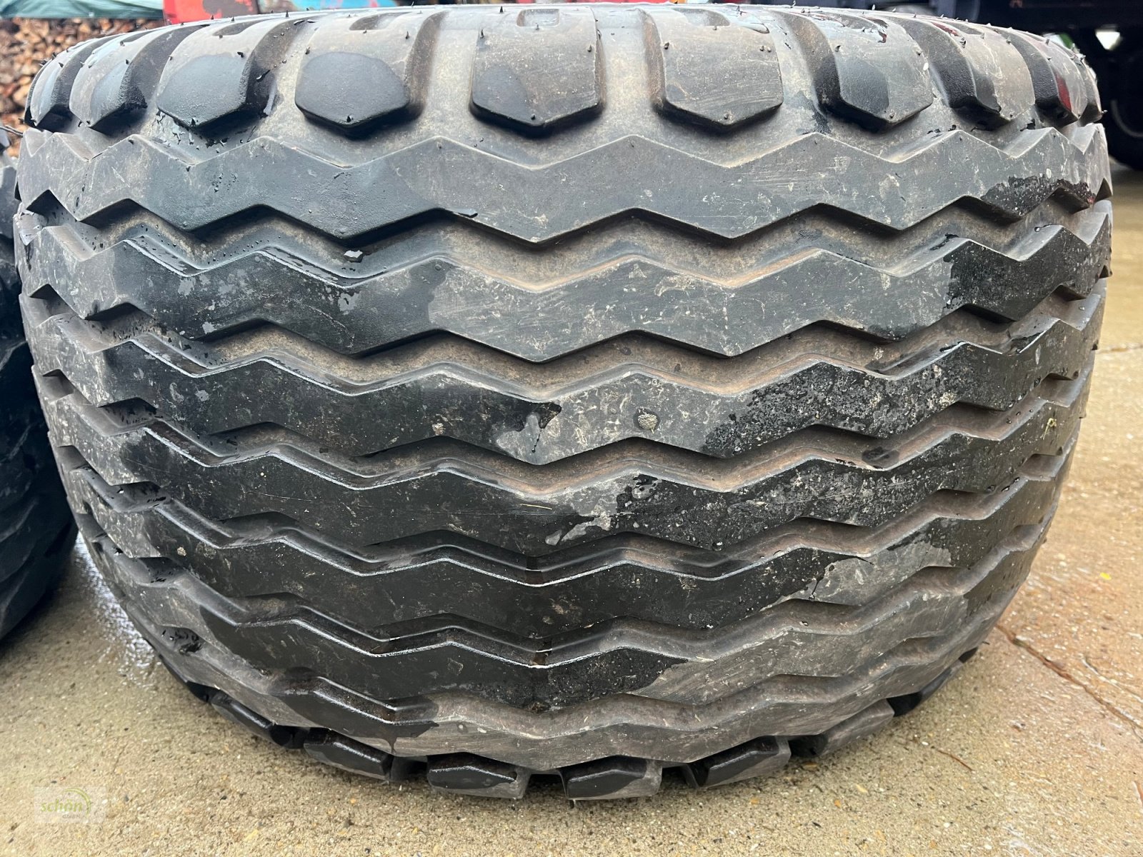 Sonstige Räder & Reifen & Felgen типа Sonstige 2 Kompletträder mit Reifen 19.0/45-17 auf 6-Loch ET-35 !! Felgen, Gebrauchtmaschine в Burgrieden (Фотография 5)