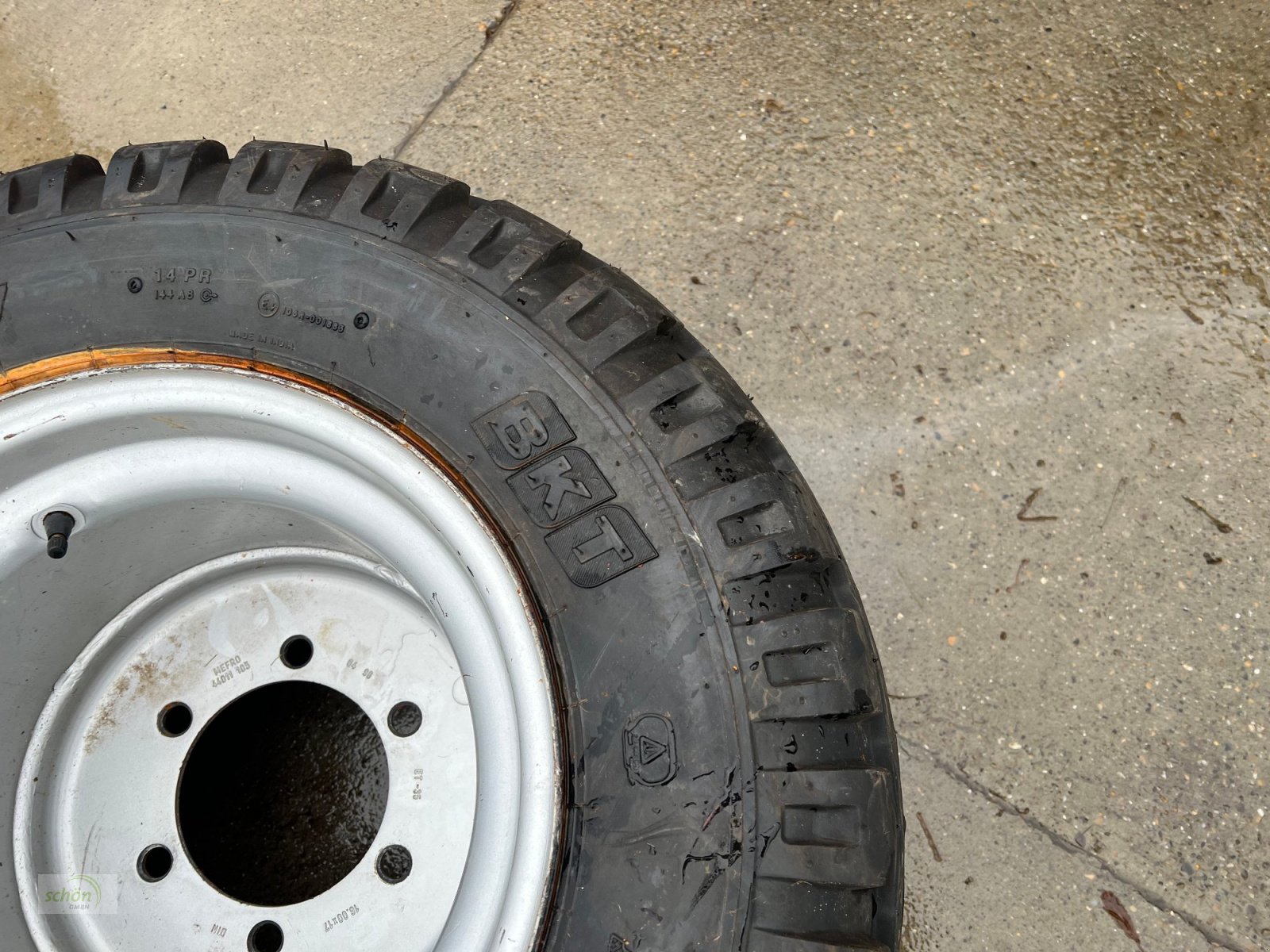 Sonstige Räder & Reifen & Felgen типа Sonstige 2 Kompletträder mit Reifen 19.0/45-17 auf 6-Loch ET-35 !! Felgen, Gebrauchtmaschine в Burgrieden (Фотография 11)