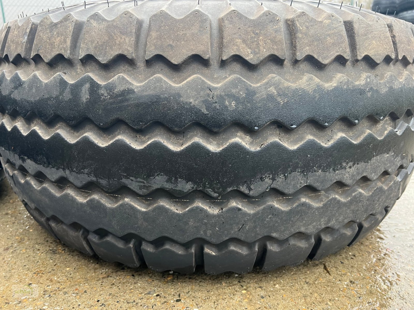 Sonstige Räder & Reifen & Felgen du type Sonstige 4 Kompletträder mit Reifen 15.0/55-17 auf 6-Loch ET0 Felgen, Gebrauchtmaschine en Burgrieden (Photo 8)