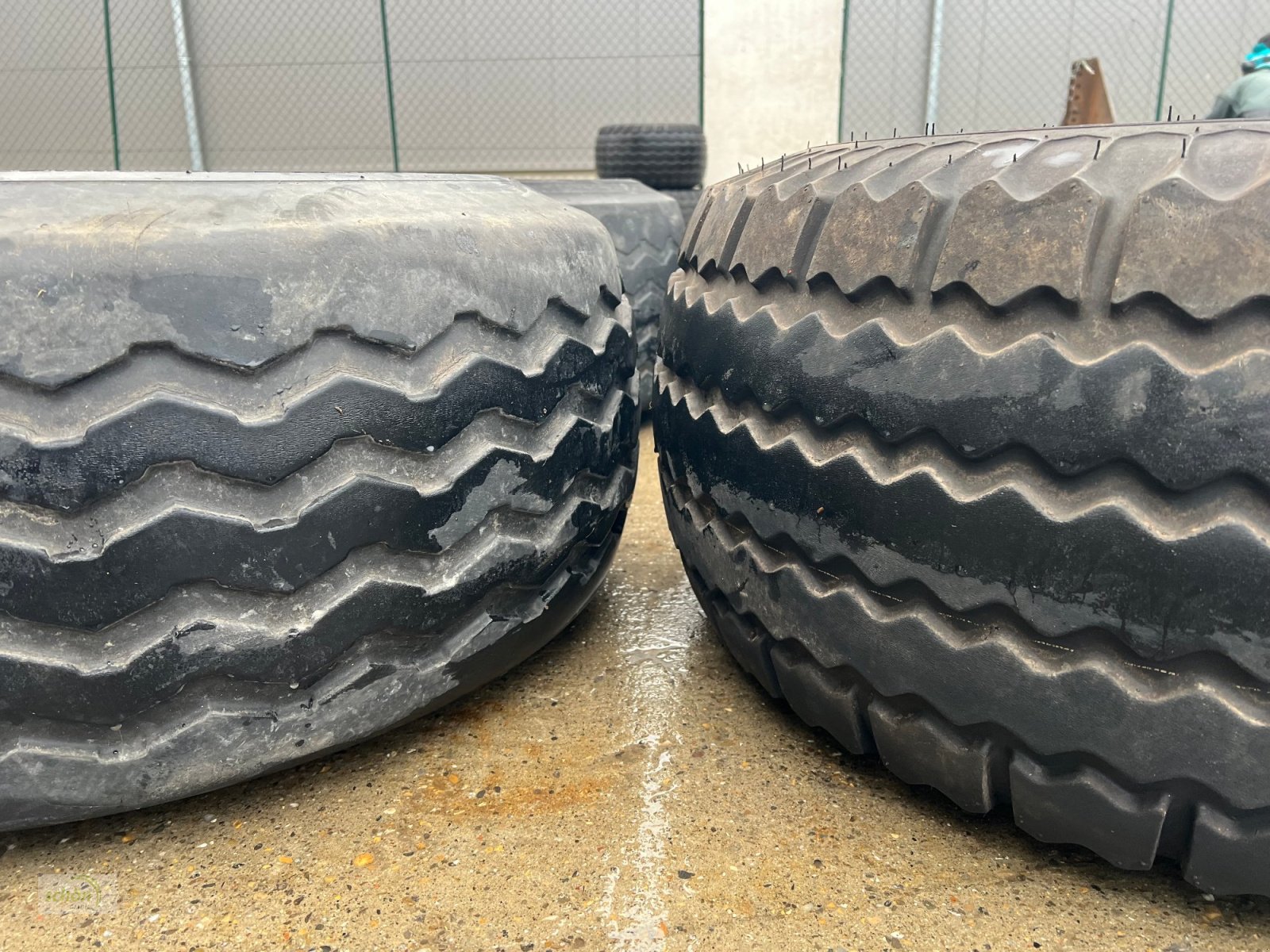 Sonstige Räder & Reifen & Felgen du type Sonstige 4 Kompletträder mit Reifen 15.0/55-17 auf 6-Loch ET0 Felgen, Gebrauchtmaschine en Burgrieden (Photo 9)