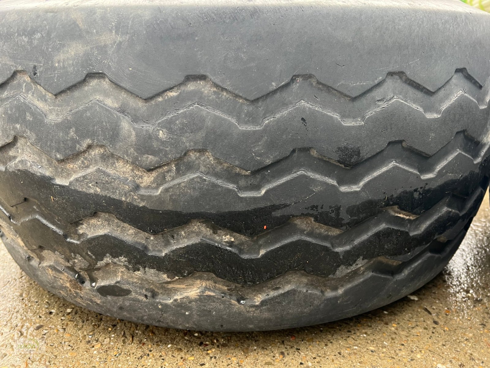 Sonstige Räder & Reifen & Felgen du type Sonstige 4 Kompletträder mit Reifen 15.0/55-17 auf 6-Loch ET0 Felgen, Gebrauchtmaschine en Burgrieden (Photo 12)