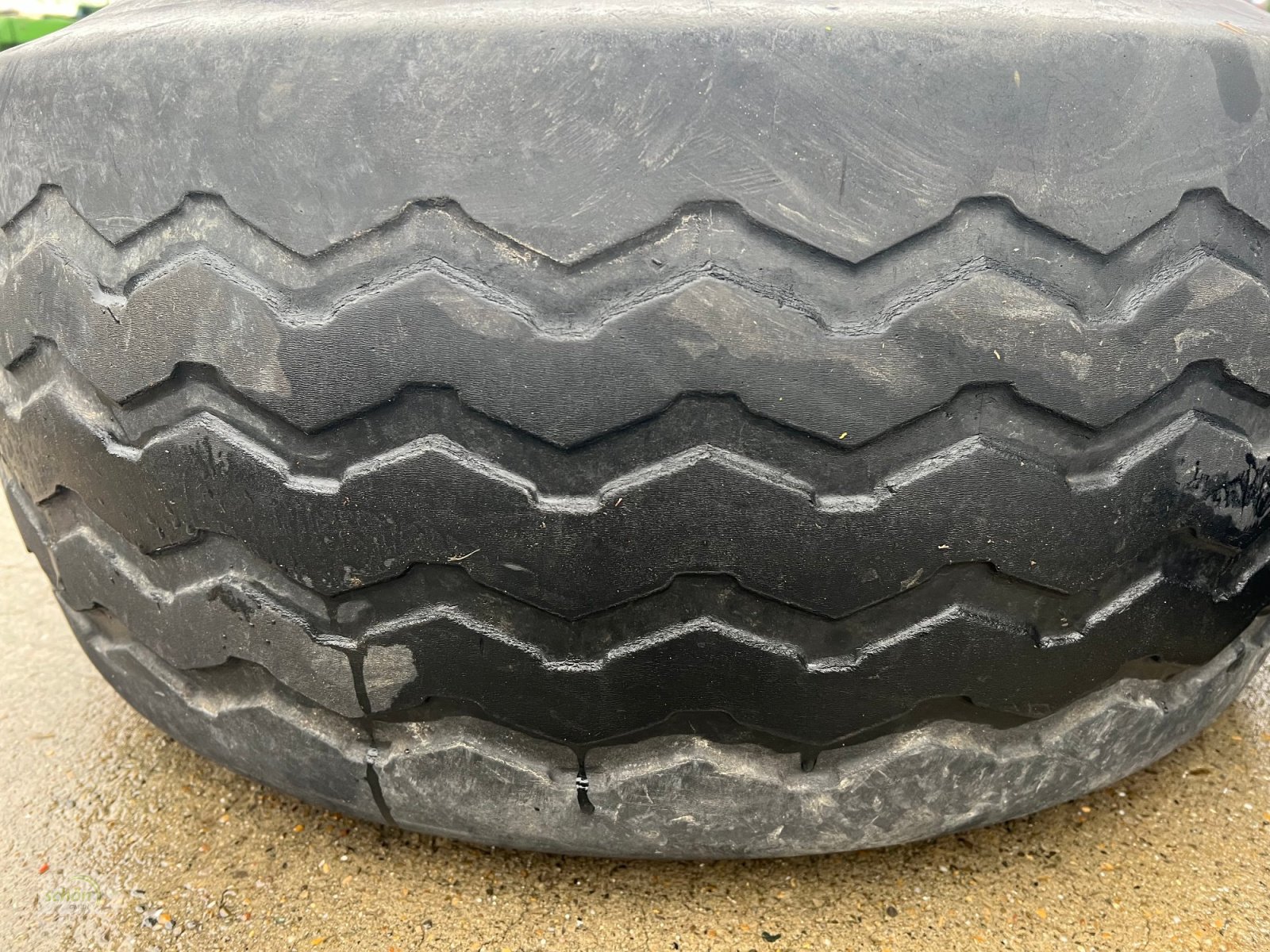 Sonstige Räder & Reifen & Felgen du type Sonstige 4 Kompletträder mit Reifen 15.0/55-17 auf 6-Loch ET0 Felgen, Gebrauchtmaschine en Burgrieden (Photo 15)