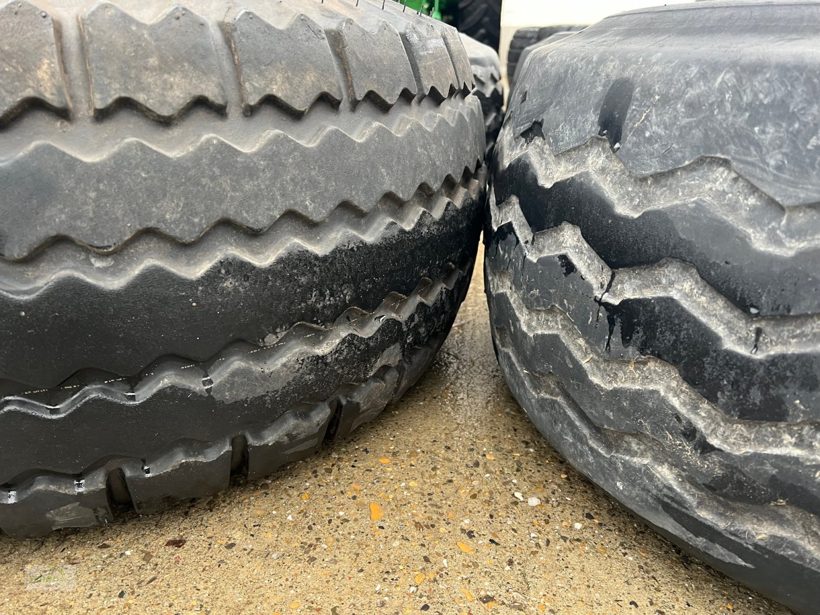 Sonstige Räder & Reifen & Felgen du type Sonstige 4 Kompletträder mit Reifen 15.0/55-17 auf 6-Loch ET0 Felgen, Gebrauchtmaschine en Burgrieden (Photo 17)