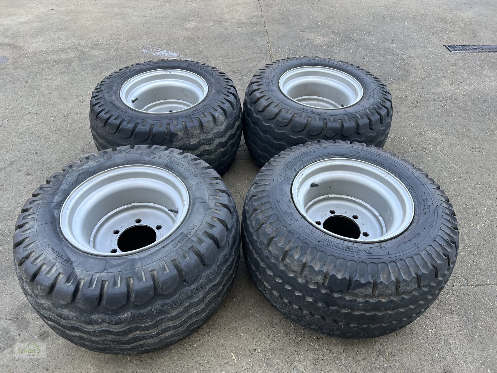 Sonstige Räder & Reifen & Felgen типа Sonstige 4 Kompletträder mit Reifen 19.0/45-17 auf 6-Loch ET 0 Felgen, Gebrauchtmaschine в Burgrieden (Фотография 2)