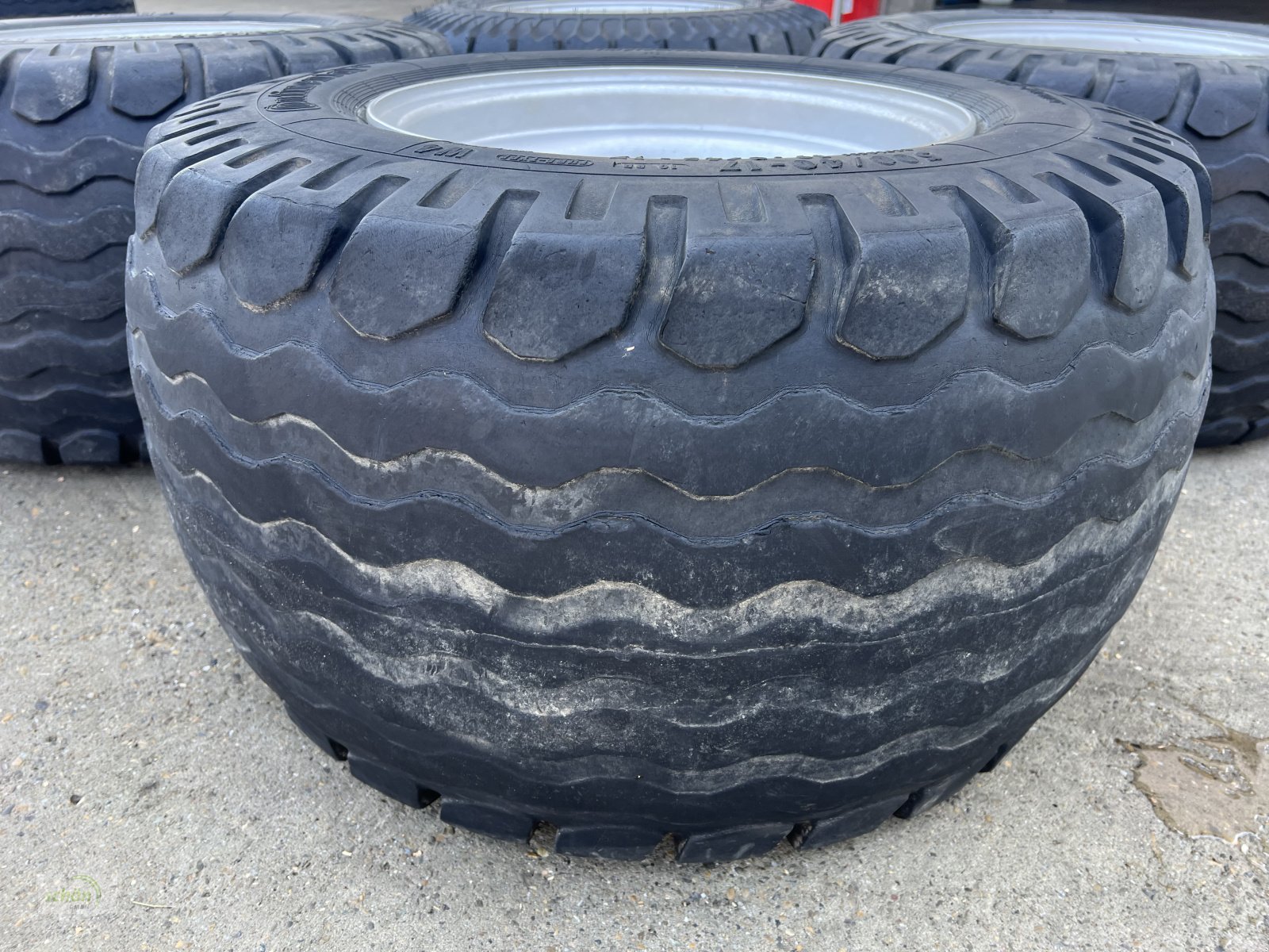 Sonstige Räder & Reifen & Felgen типа Sonstige 4 Kompletträder mit Reifen 19.0/45-17 auf 6-Loch ET 0 Felgen, Gebrauchtmaschine в Burgrieden (Фотография 7)