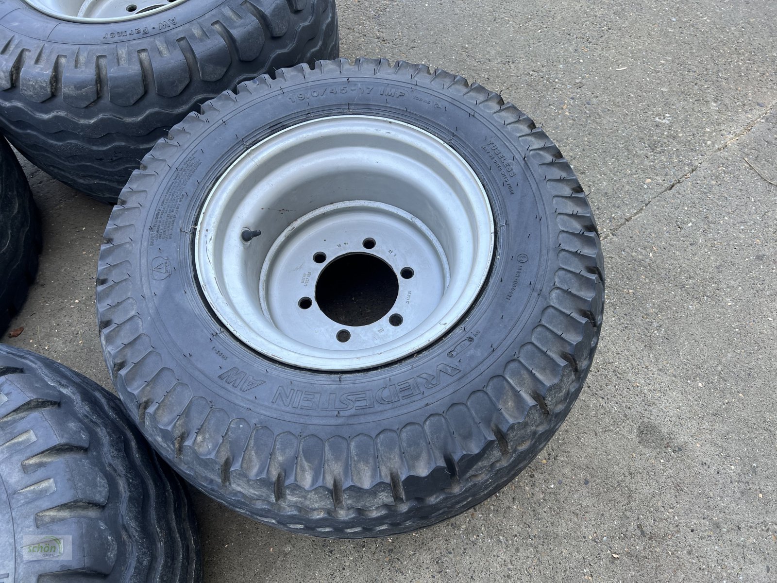 Sonstige Räder & Reifen & Felgen типа Sonstige 4 Kompletträder mit Reifen 19.0/45-17 auf 6-Loch ET 0 Felgen, Gebrauchtmaschine в Burgrieden (Фотография 15)