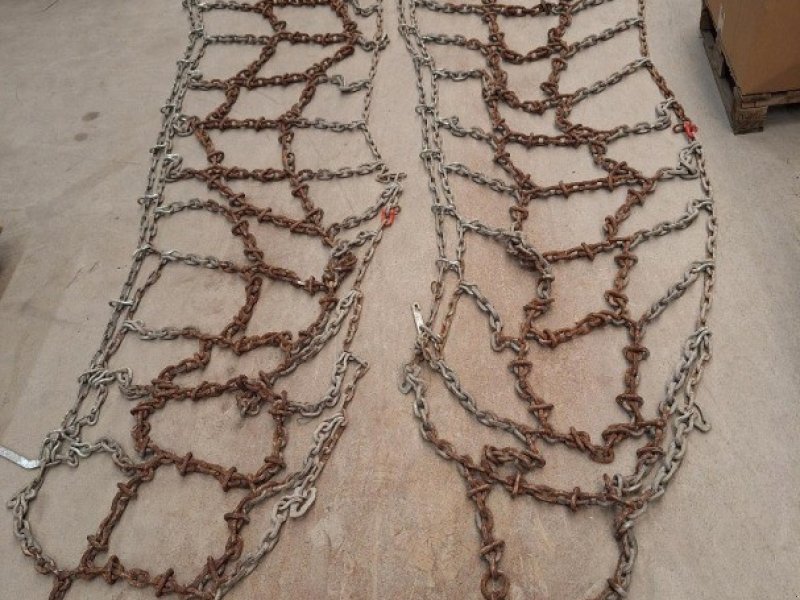 Sonstige Räder & Reifen & Felgen от тип Sonstige 600/65R38 und 540/65R24, Gebrauchtmaschine в Ersingen