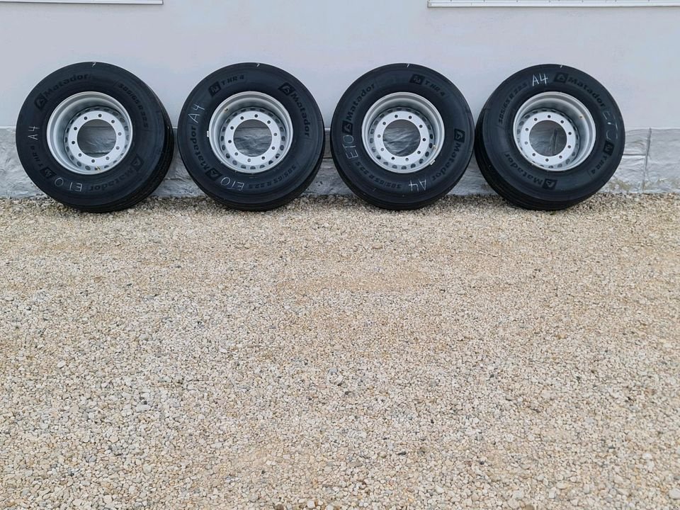Sonstige Räder & Reifen & Felgen des Typs Sonstige Reifen 385/65 R 22.5 mit Felgen Kipper-Reifen Anhänger Räder Kompletträder, Neumaschine in Großschönbrunn (Bild 5)