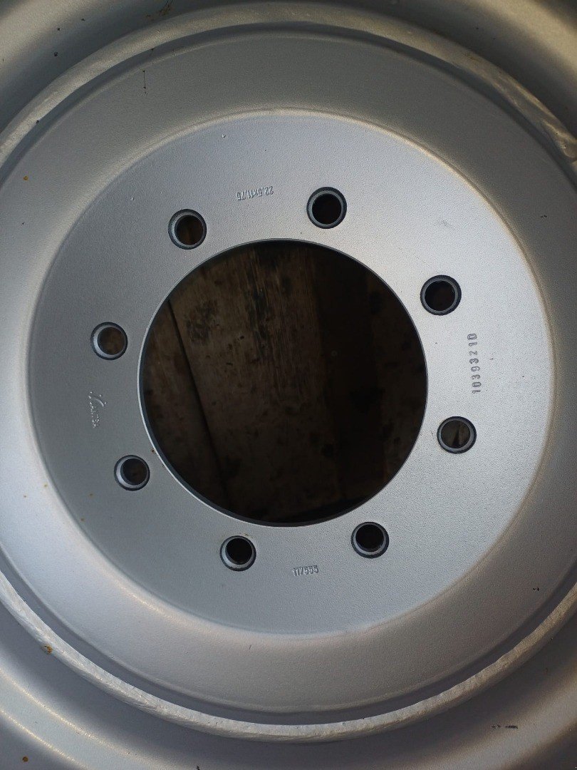 Sonstige Räder & Reifen & Felgen типа Sonstige Sonstiges, Gebrauchtmaschine в Altendorf (Фотография 2)