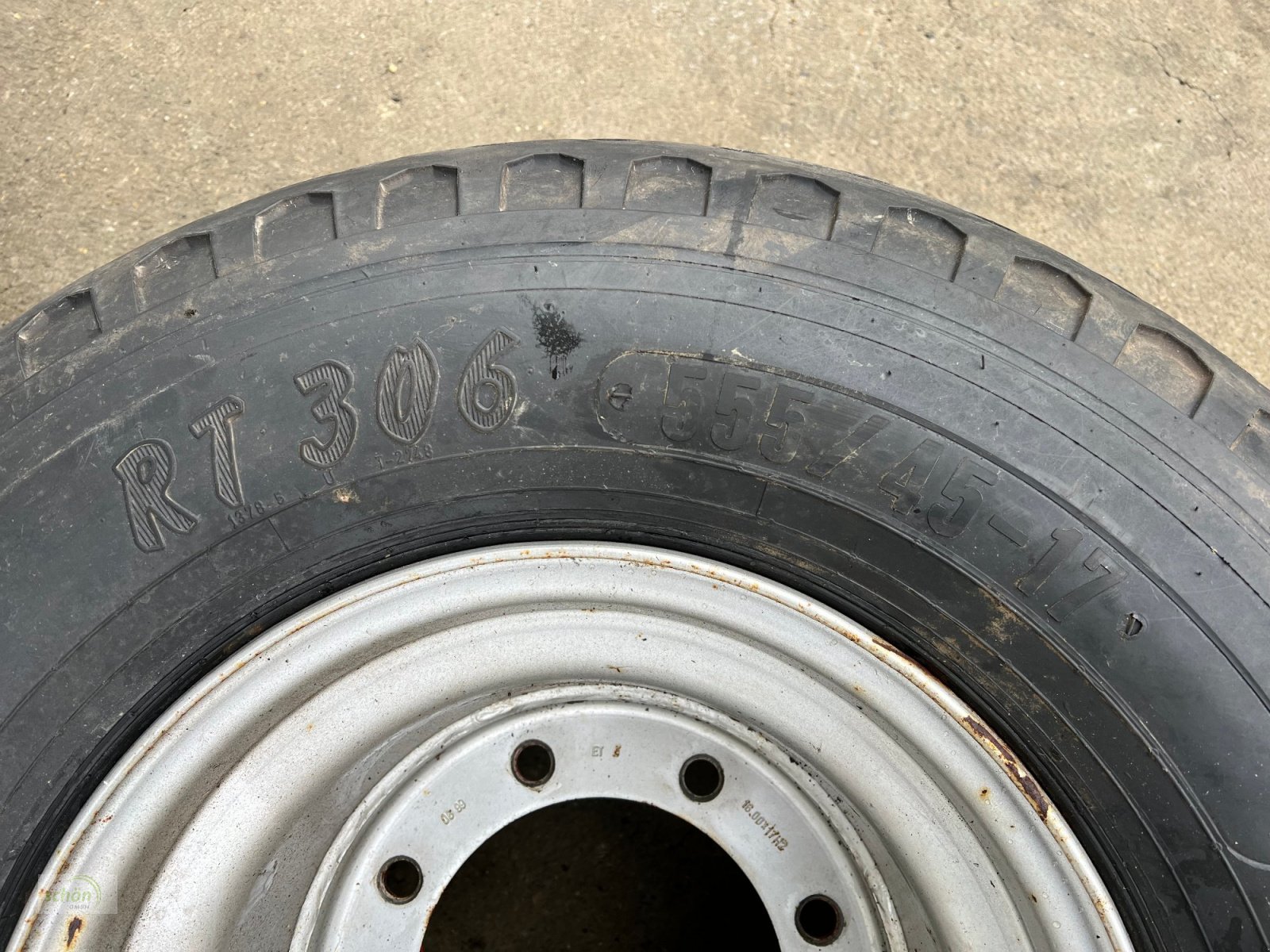 Sonstige Räder & Reifen & Felgen des Typs Trelleborg 4 Kompletträder mit Reifen 555/45-17 auf 8-Loch ET0 Felgen, Gebrauchtmaschine in Burgrieden (Bild 4)