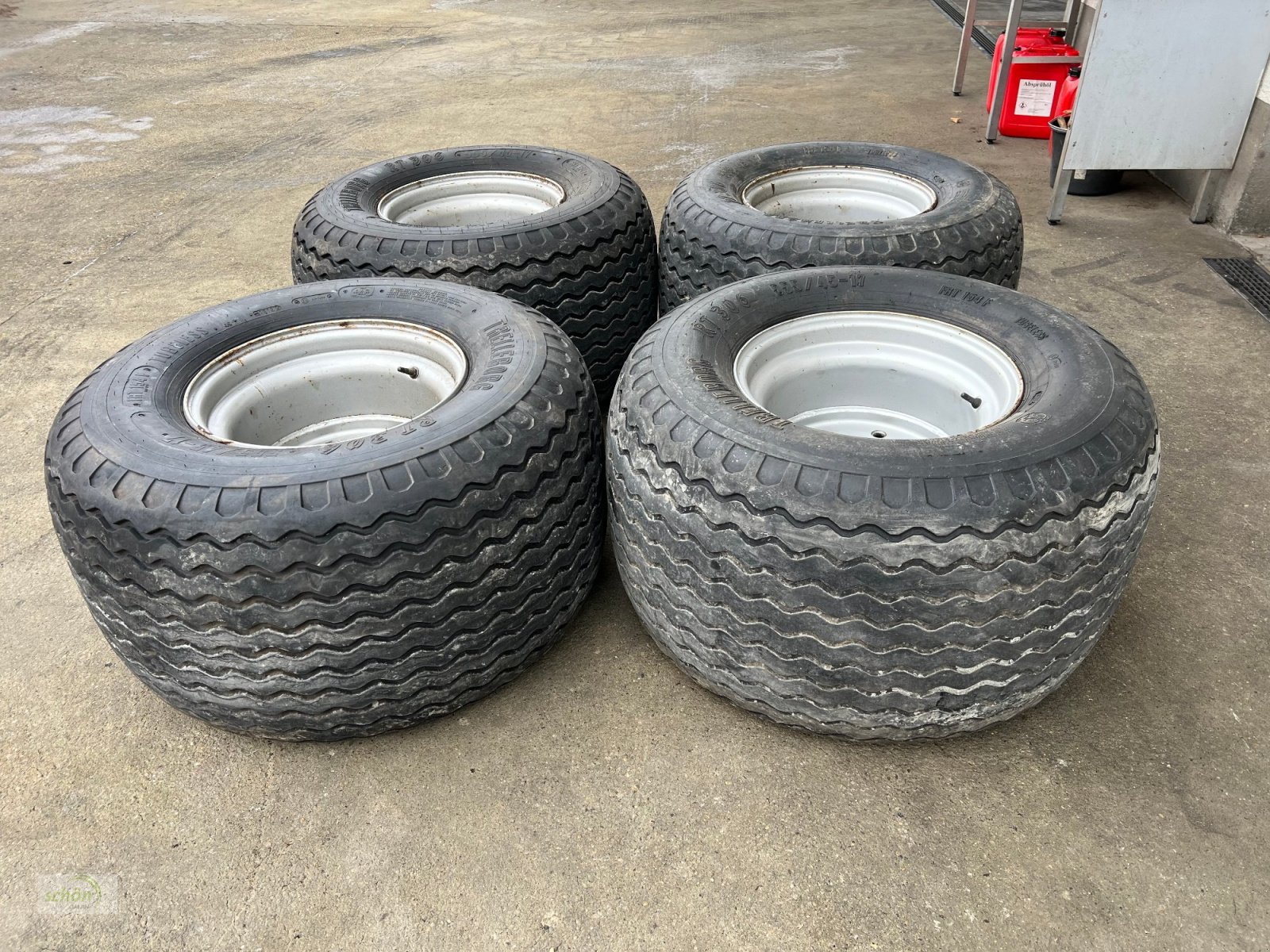 Sonstige Räder & Reifen & Felgen des Typs Trelleborg 4 Kompletträder mit Reifen 555/45-17 auf 8-Loch ET0 Felgen, Gebrauchtmaschine in Burgrieden (Bild 11)
