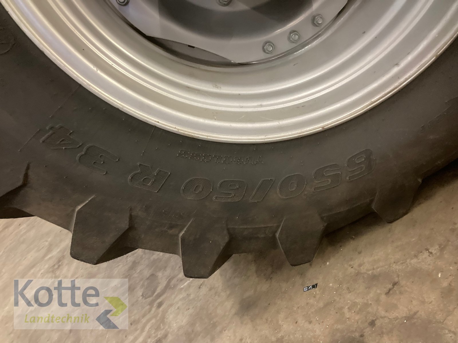 Sonstige Räder & Reifen & Felgen a típus Trelleborg 650/60R34, Gebrauchtmaschine ekkor: Rieste (Kép 2)