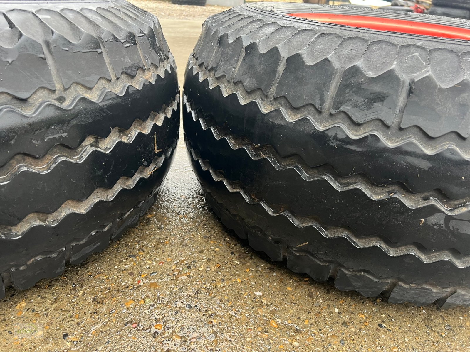 Sonstige Räder & Reifen & Felgen типа Vredestein 2 Kompletträder mit Reifen 15.0/55-17 auf 6-Loch ET0 Felgen, Gebrauchtmaschine в Burgrieden (Фотография 7)