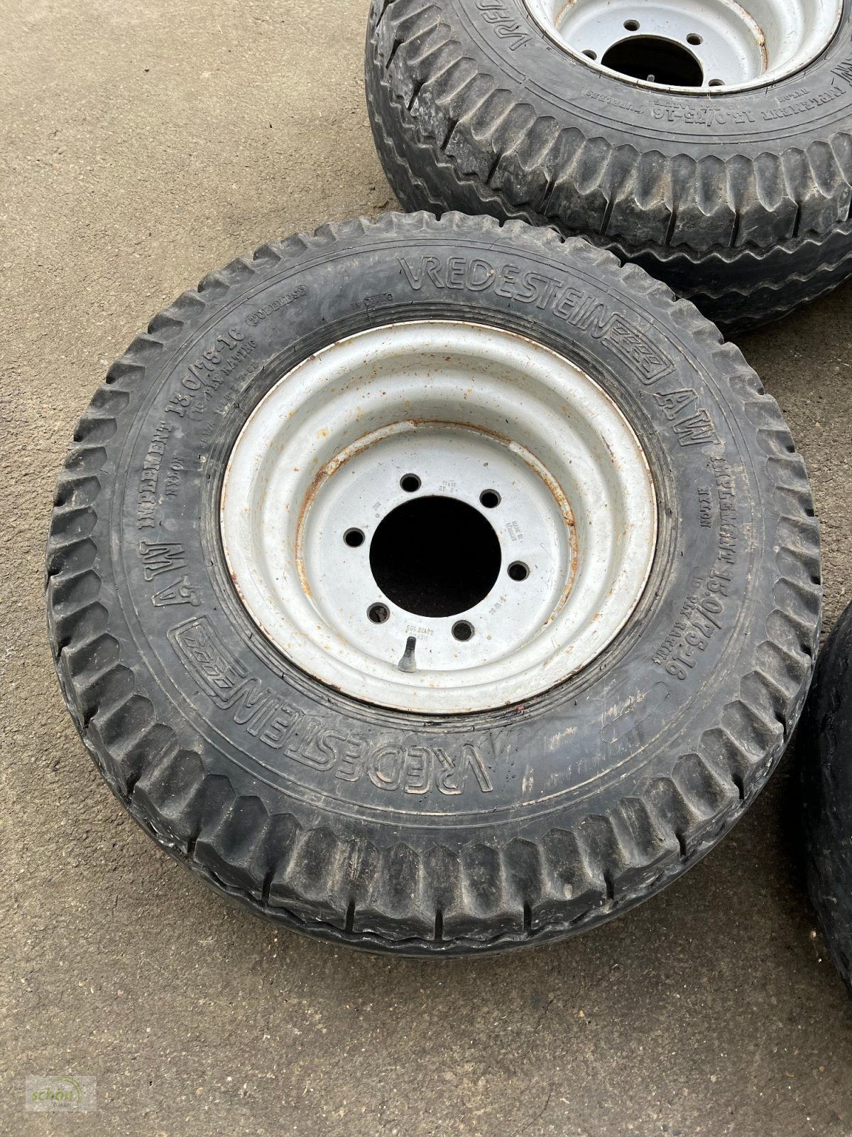 Sonstige Räder & Reifen & Felgen des Typs Vredestein 4 Kompletträder mit Reifen 13.0/75-16 auf 6-Loch ET0 Felgen, Gebrauchtmaschine in Burgrieden (Bild 7)