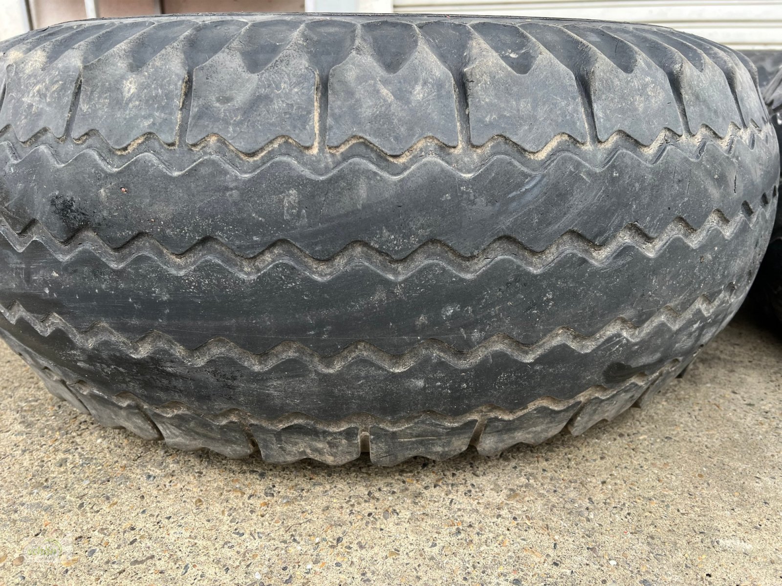 Sonstige Räder & Reifen & Felgen des Typs Vredestein 4 Kompletträder mit Reifen 13.0/75-16 auf 6-Loch ET0 Felgen, Gebrauchtmaschine in Burgrieden (Bild 13)