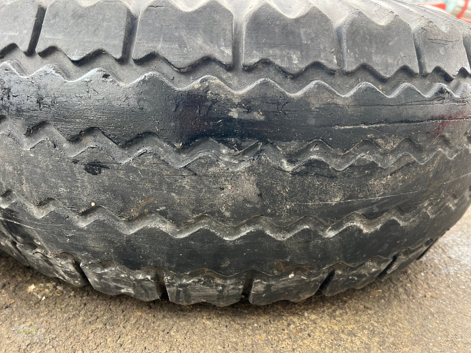 Sonstige Räder & Reifen & Felgen des Typs Vredestein 4 Kompletträder mit Reifen 13.0/75-16 auf 6-Loch ET0 Felgen, Gebrauchtmaschine in Burgrieden (Bild 18)