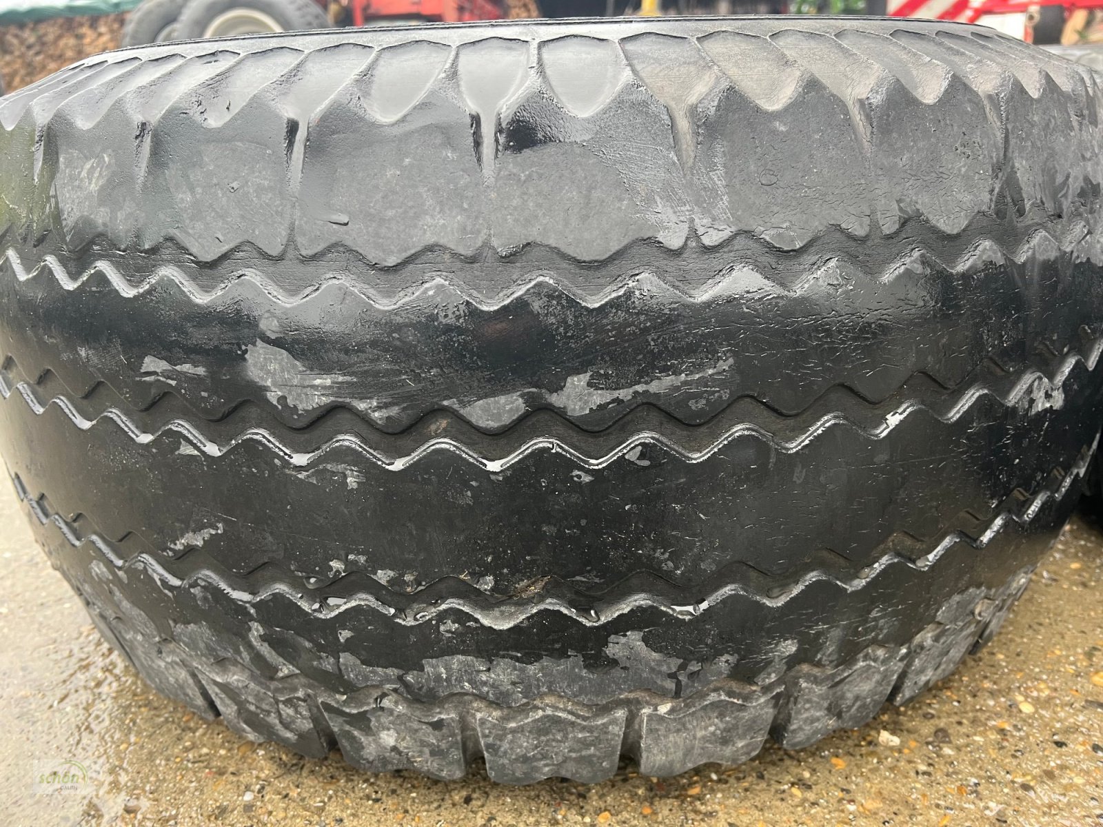 Sonstige Räder & Reifen & Felgen типа Vredestein 4 Kompletträder mit Reifen 15.0/55-17 auf 6-Loch ET0 Felgen, Gebrauchtmaschine в Burgrieden (Фотография 7)