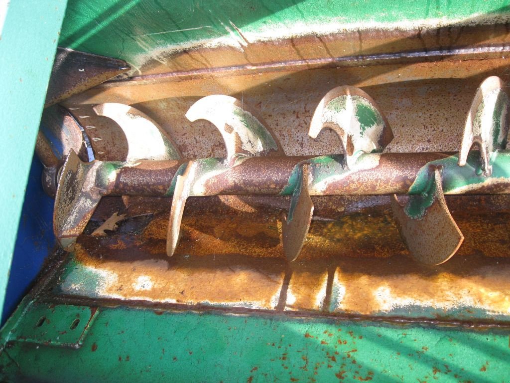 Sonstige Rübentechnik des Typs Desvoys SC 0671 - 2m50 - 1,4m3, Gebrauchtmaschine in BRECE (Bild 7)