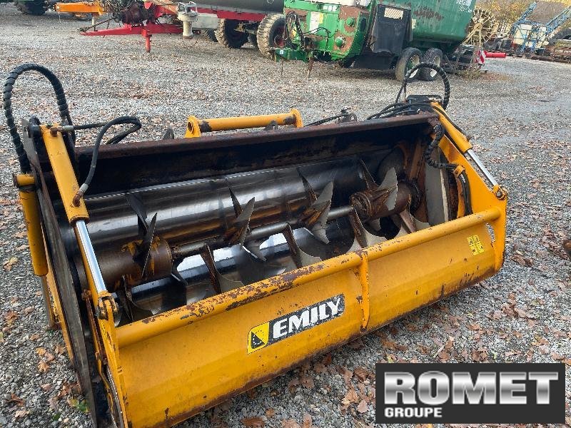 Sonstige Rübentechnik des Typs Emily GAV2300, Gebrauchtmaschine in Gennes sur glaize (Bild 1)