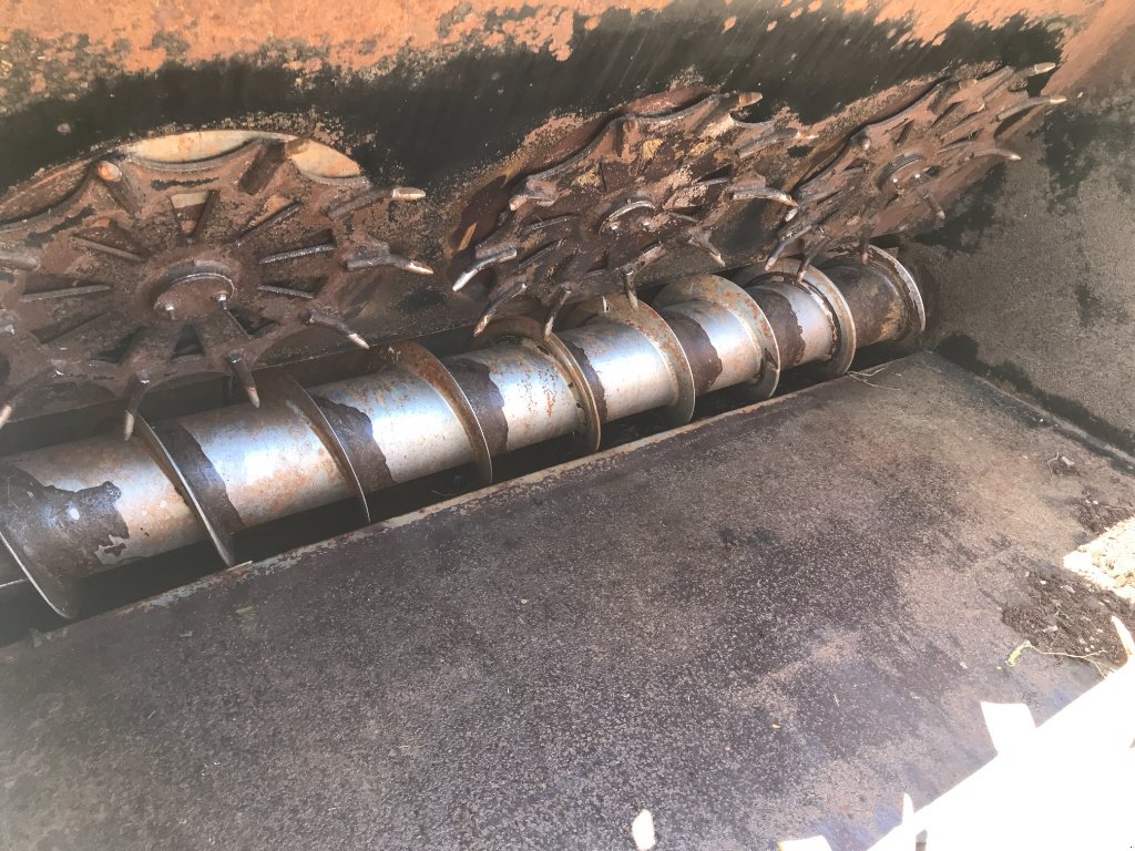 Sonstige Rübentechnik des Typs Emily OMÉGA 2.3, Gebrauchtmaschine in MORLHON LE HAUT (Bild 9)