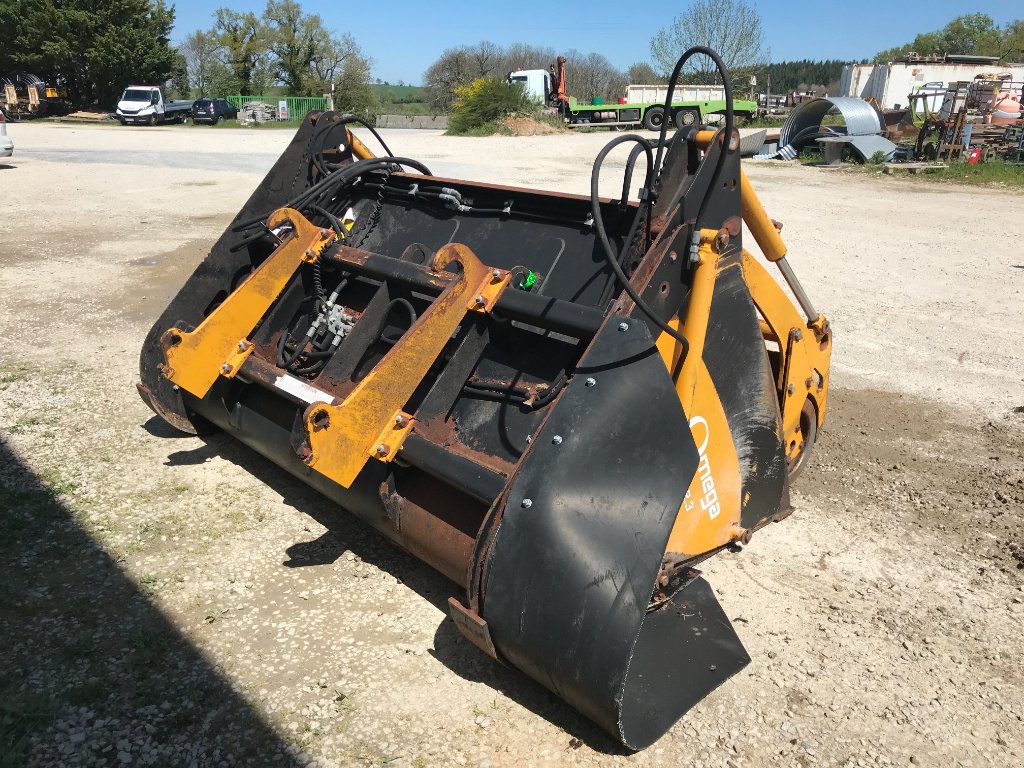 Sonstige Rübentechnik des Typs Emily OMÉGA 2.3, Gebrauchtmaschine in MORLHON LE HAUT (Bild 5)