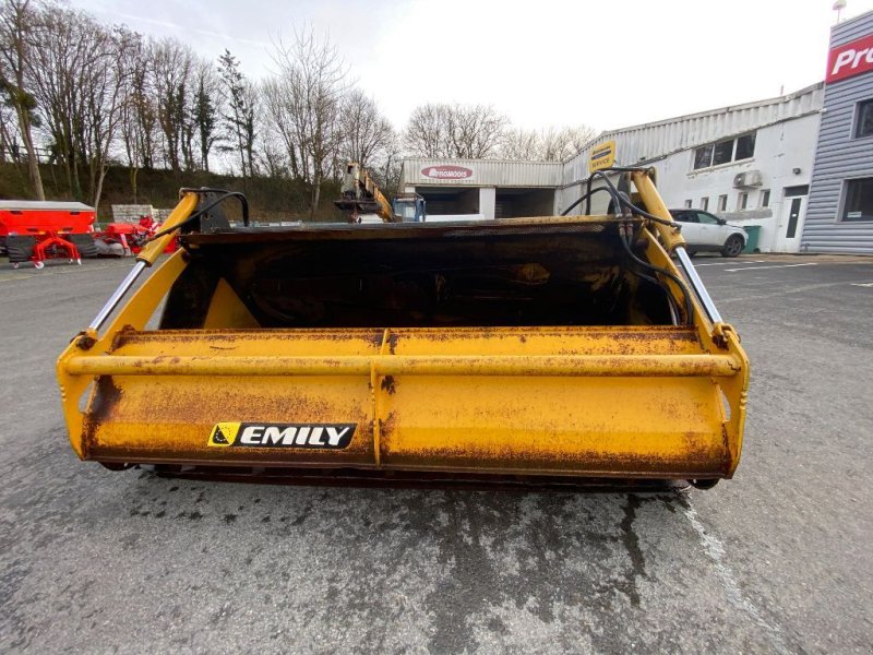 Sonstige Rübentechnik des Typs Emily OMÉGA 2.8, Gebrauchtmaschine in CORMENON (Bild 1)