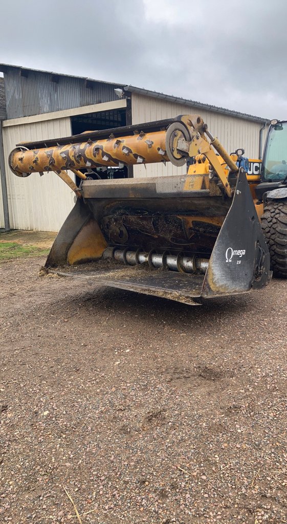 Sonstige Rübentechnik of the type Emily OMÉGA 2.8, Gebrauchtmaschine in CORMENON (Picture 1)