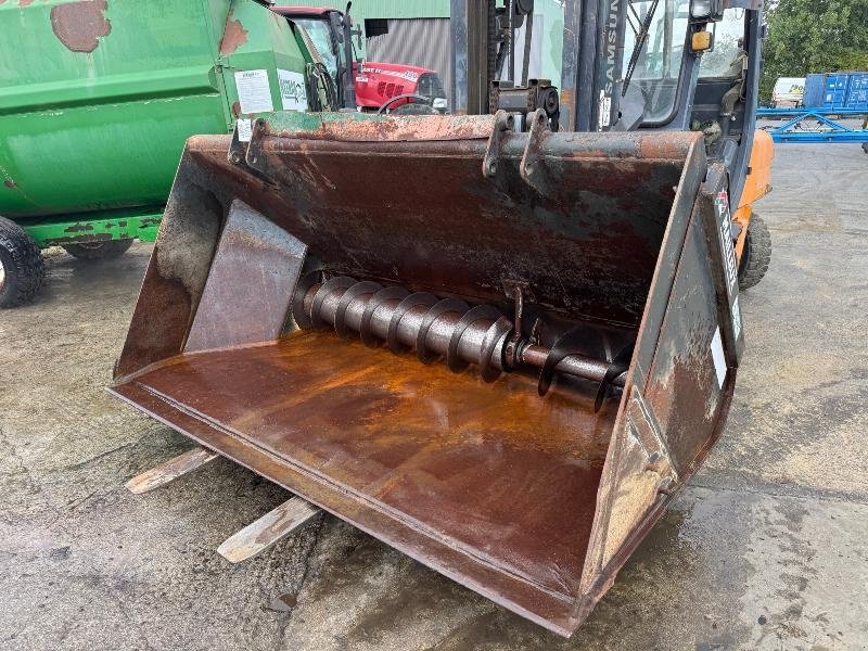 Sonstige Rübentechnik tip Mailleux 2,4M, Gebrauchtmaschine in Wargnies Le Grand (Poză 3)