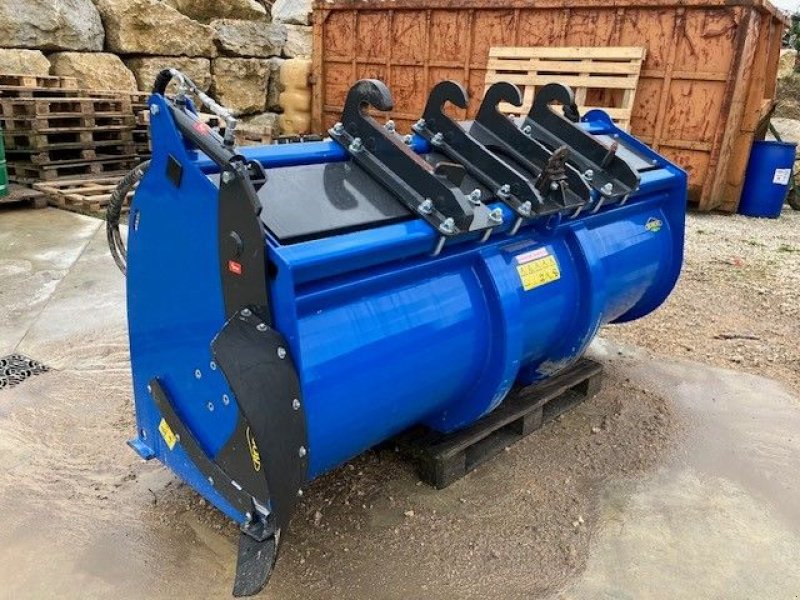 Sonstige Rübentechnik tip Robert BM-FL 2000, Gebrauchtmaschine in POUSSAY (Poză 3)