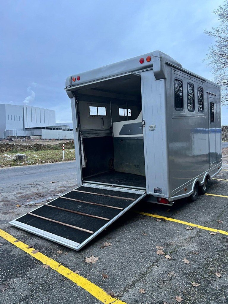 Sonstige Stalltechnik typu Daltec Pferdetransportanhänger, Gebrauchtmaschine v Avenches (Obrázek 5)