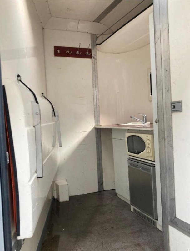 Sonstige Stalltechnik typu Daltec Pferdetransportanhänger, Gebrauchtmaschine v Avenches (Obrázek 8)