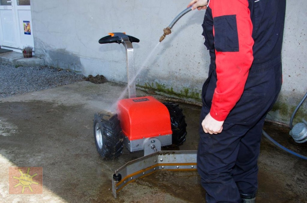 Sonstige Stalltechnik Türe ait RMH Spaltenreiniger "MAX", Neumaschine içinde Henndorf am Wallersee (resim 11)