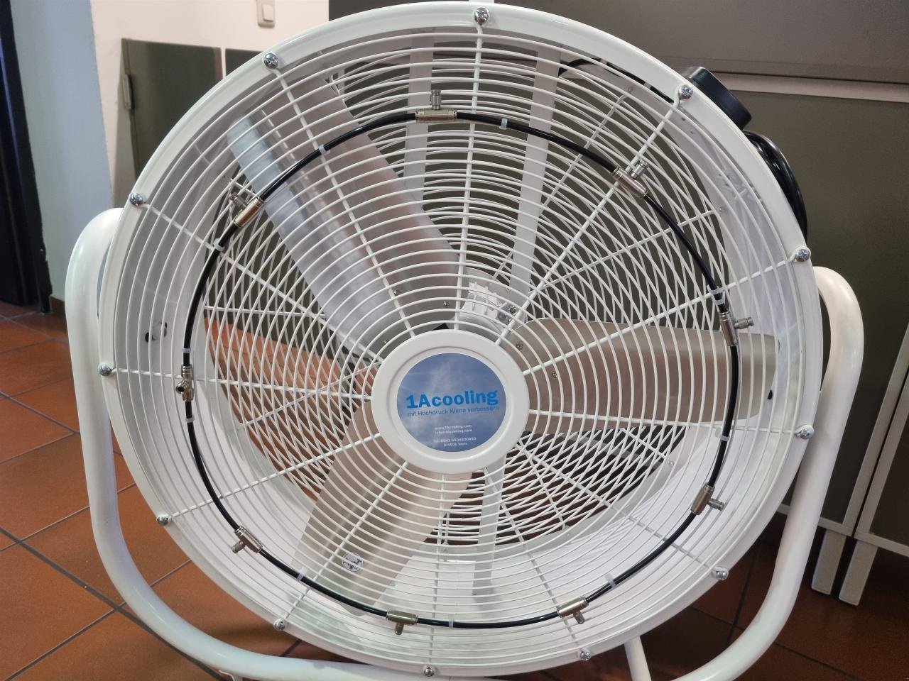 Sonstige Stalltechnik tipa Sonstige 1Acooling Trolleyfant 90, Neumaschine u Ampfing (Slika 4)