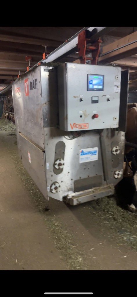 Sonstige Stalltechnik typu Sonstige V-Max, Gebrauchtmaschine w Château d’oex (Zdjęcie 2)